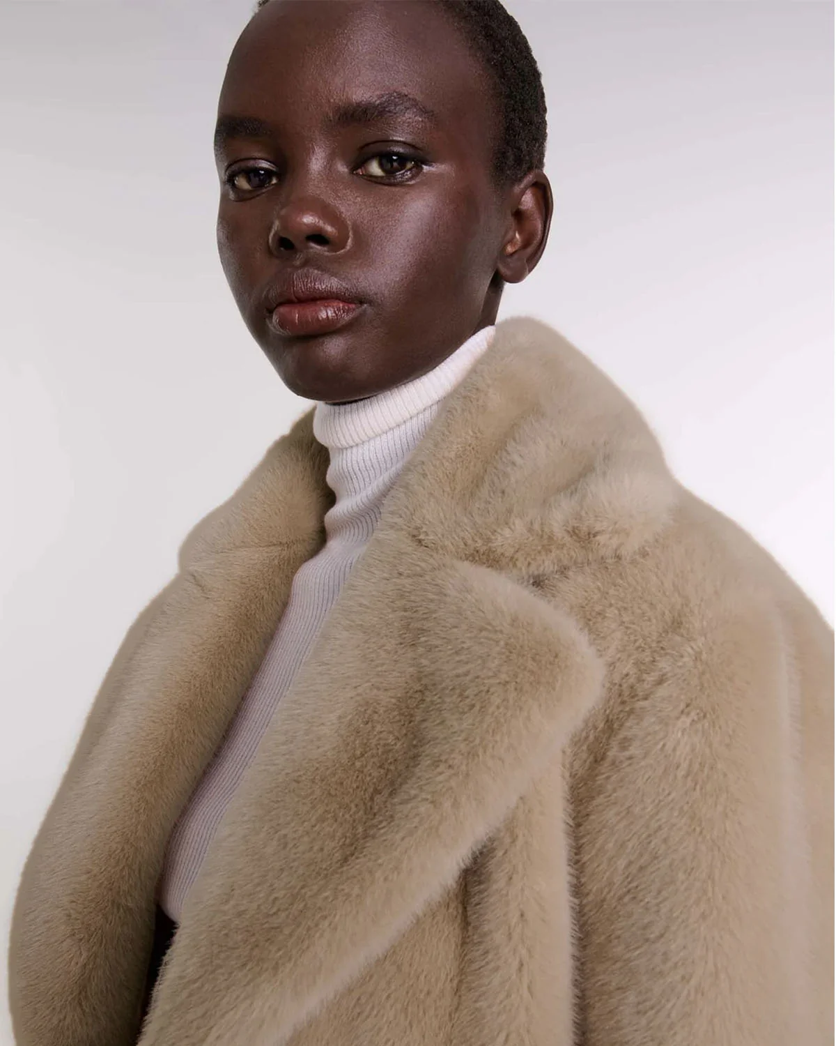 Beige Belted Fur Jacket - Image 5