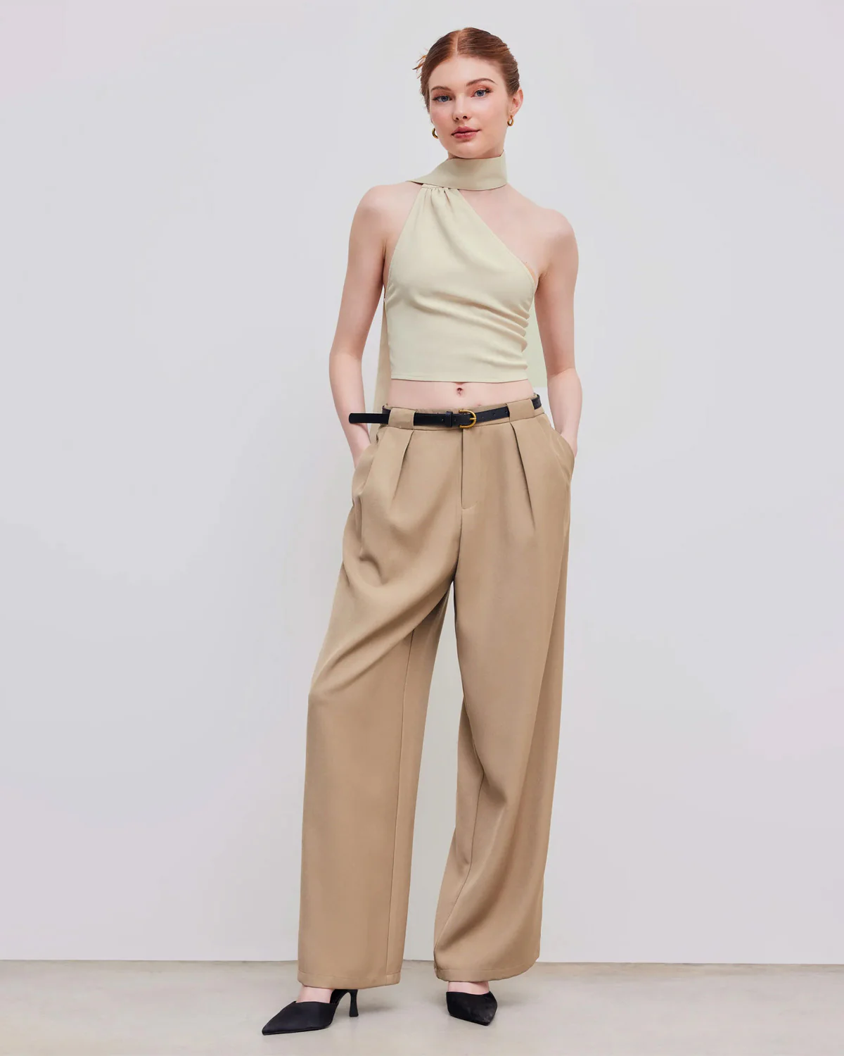 Beige Pleated Pants With Belt - Image 4
