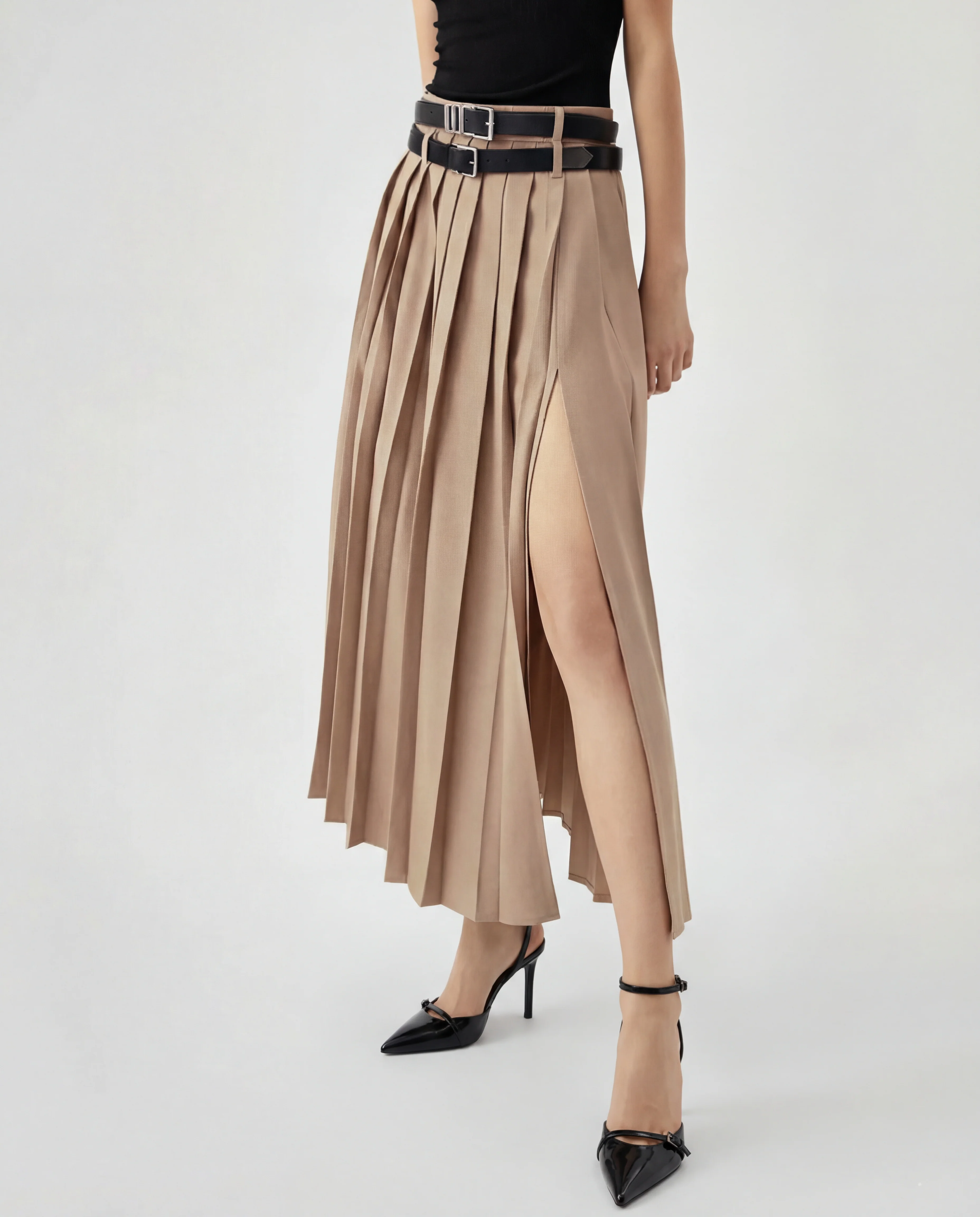 Beige Pleated Split Skirt With Two Detachable Belts
