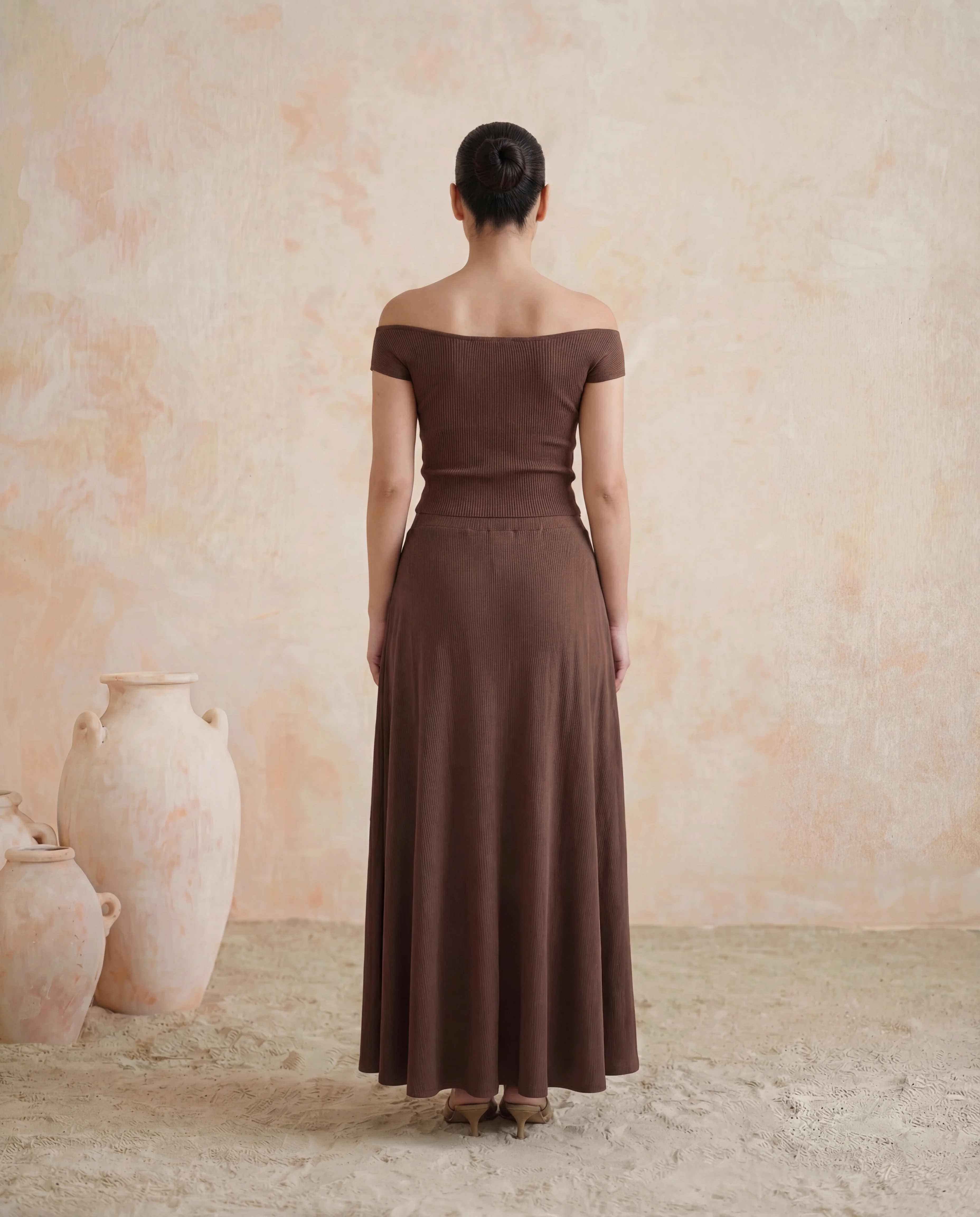 Brown Ribbed Knit Off Shoulder Top And Maxi Skirt Set - Image 2