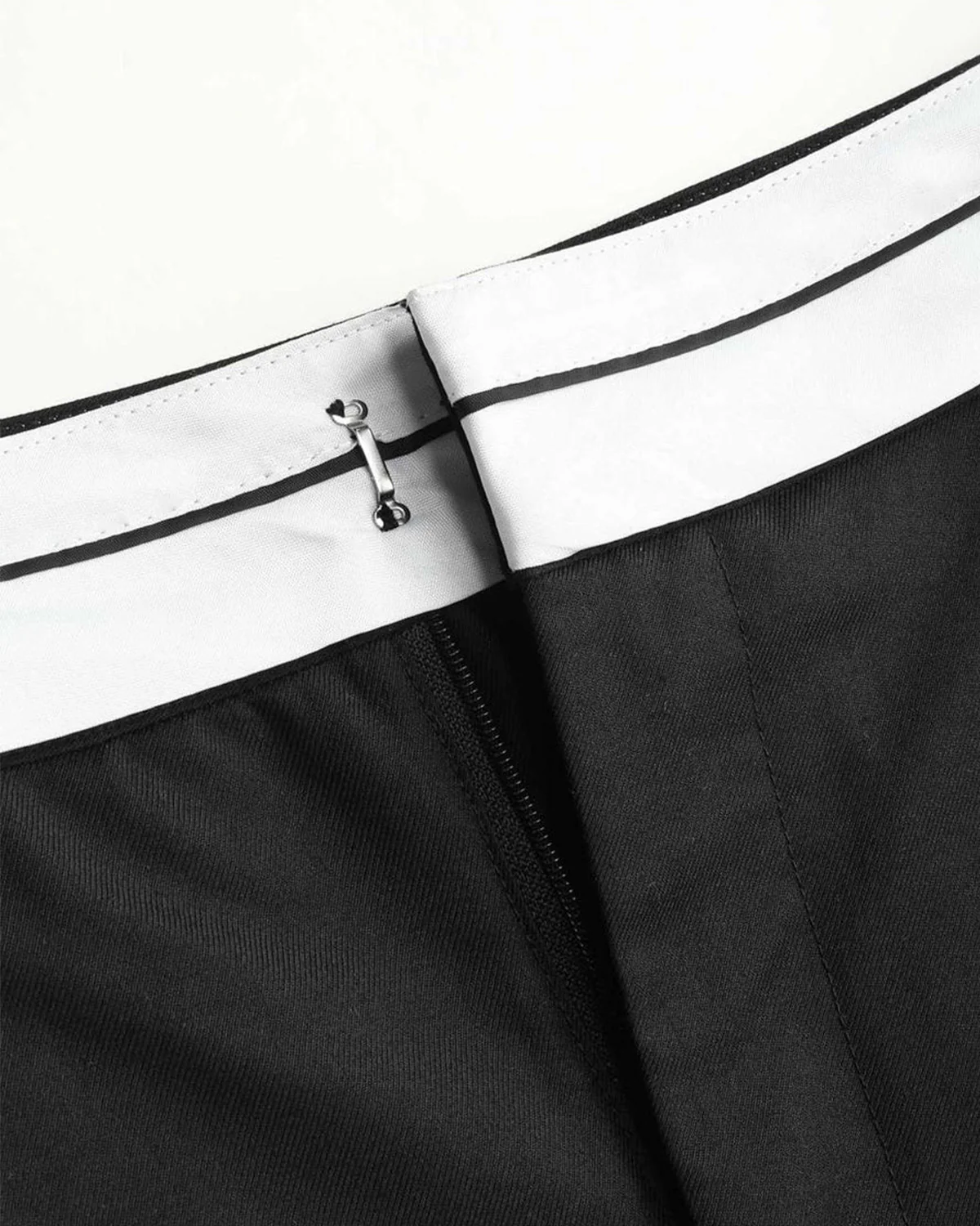 Color Block Pleated Pants - Image 5