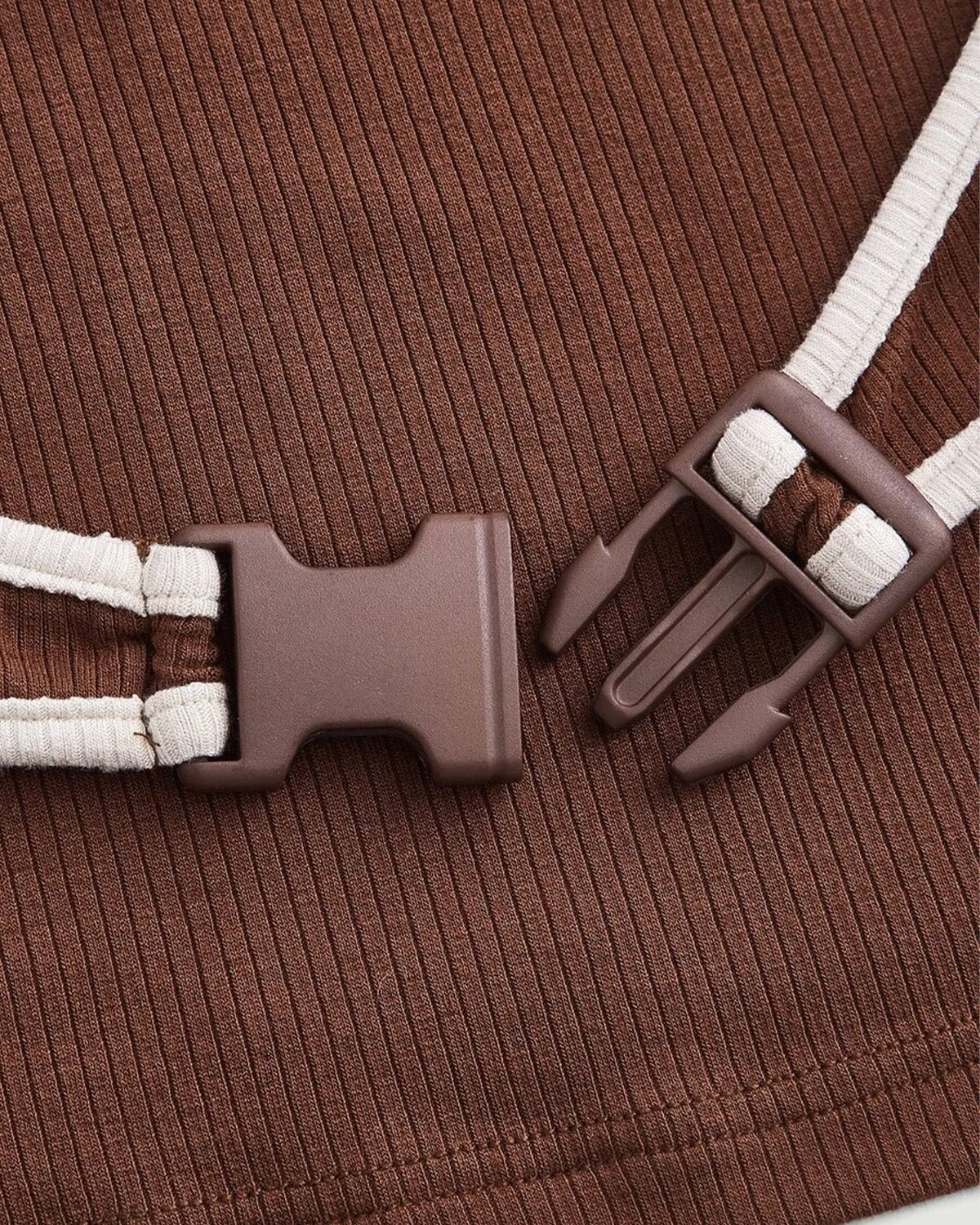 Contrast Binding Buckled Tank Top - Image 4