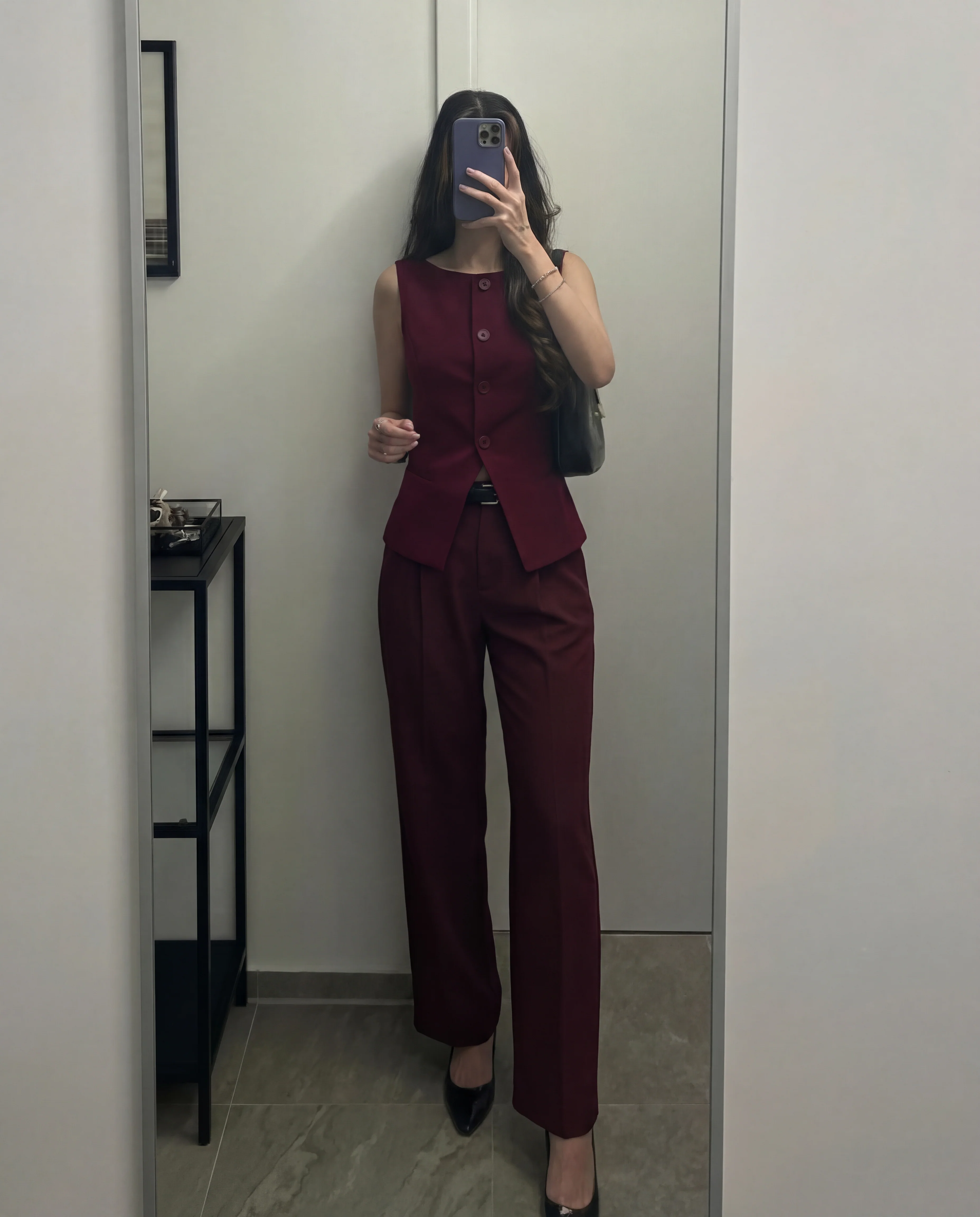 Maroon Boat Neck Slit Waist Coat And Pleated Pants With Belt - Image 6