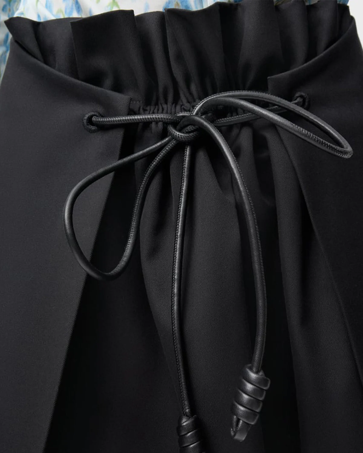 Tie Up Detail Black Mini Skirt - Image 5